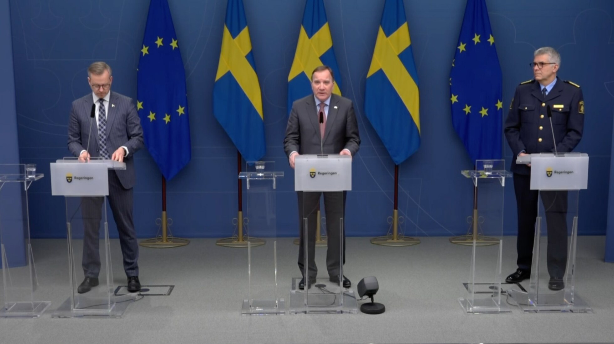 Stefan Löfven höll pressträff om inreseförbud